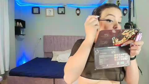 misofialeal online show from July 2026 05:59:01 PM
