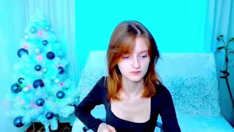 Alisa NONNUDE online show from December 2025 08:32:02 AM