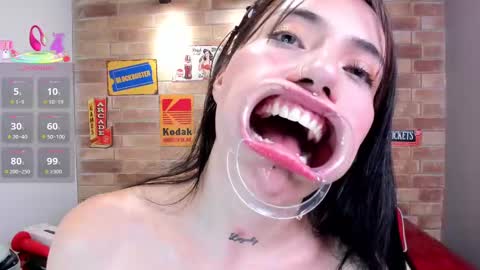 Charlotte online show from March 2025 12:21:01 AM