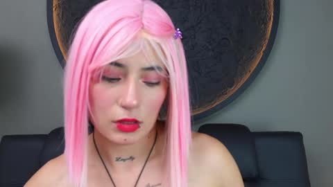 Charlotte online show from September 2025 06:11:02 PM