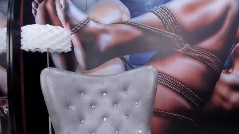 Salome online show from October 2025 11:00:01 AM