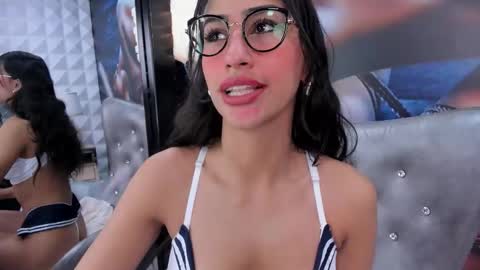 Taylor online show from September 2025 02:37:01 AM