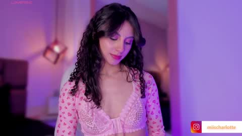 Charlotte online show from January 2025 06:03:01 AM