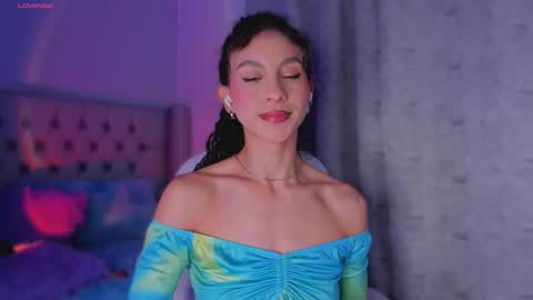 Charlotte online show from October 2025 01:18:01 AM