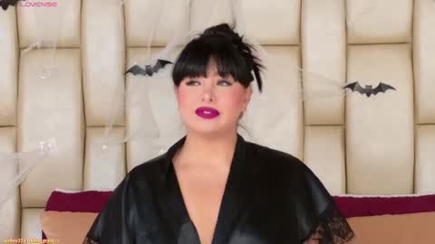 Alexa online show from October 2025 07:01:02 PM