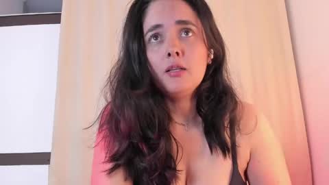 Snapshot of miss_alhy chatting on May 2026 02:00:01 PM online show from May 2026 02:00:01 PM