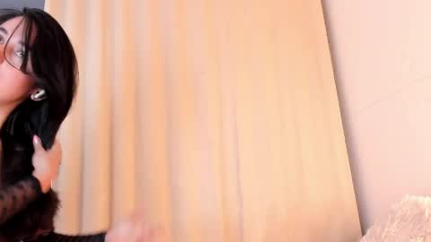 Snapshot of miss_alhy chatting on May 2026 12:35:01 PM online show from May 2026 12:35:01 PM