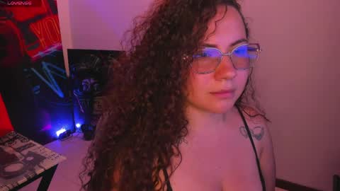 miss_alisse online show from April 2026 06:44:02 AM
