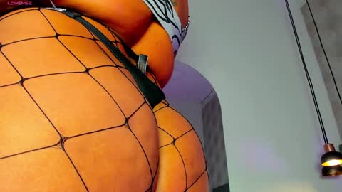 Amber  online show from January 2025 04:36:01 AM