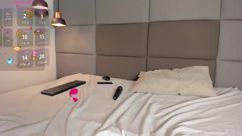 Amber  online show from March 2025 07:25:02 AM