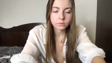 miss angel  online show from February 2026 08:03:02 PM