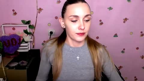 Angelina online show from February 2026 06:43:02 AM