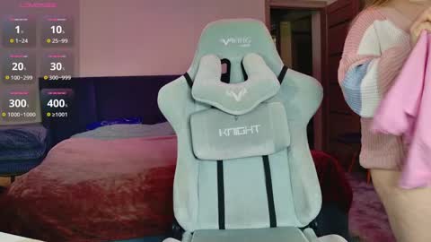 Anna online show from April 2026 12:13:01 PM