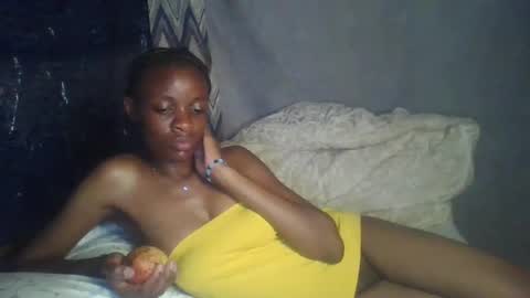 miss_belllo online show from February 2025 12:08:01 PM