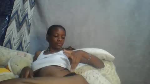 miss_belllo online show from February 2025 06:40:02 AM