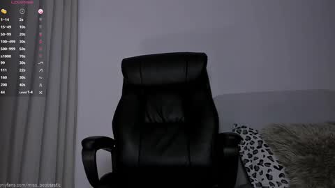 Ivy online show from February 2025 05:11:02 PM