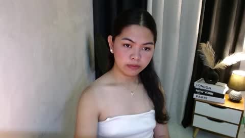 Briella online show from November 2025 12:02:01 AM