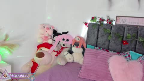 lucy 3 online show from February 2025 11:38:02 PM