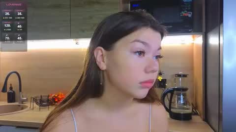 Snapshot of miss_bubbles chatting on October 2025 01:19:02 AM Sandy online show from October 2025 01:19:02 AM