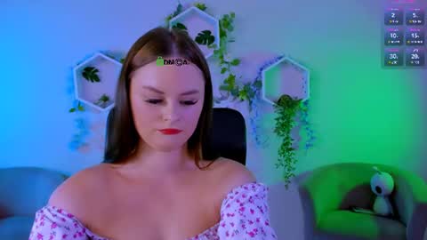 Snapshot of miss_courtney chatting on July 2026 08:39:02 AM miss_courtney online show from July 2026 08:39:02 AM