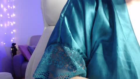 Snapshot of miss_daniels chatting on December 2024 02:53:02 AM liza online show from December 2024 02:53:02 AM