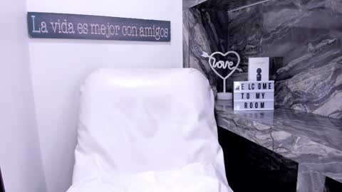 Danika online show from February 2025 11:06:02 AM