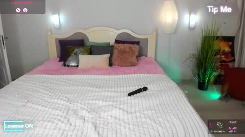 Elia online show from February 2025 11:36:02 PM