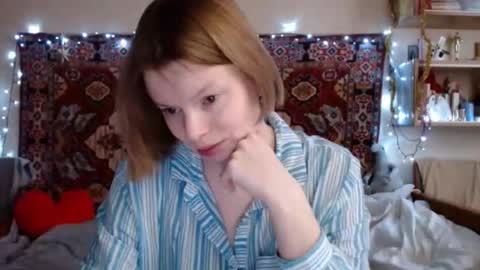 Elis online show from December 2024 12:11:01 PM