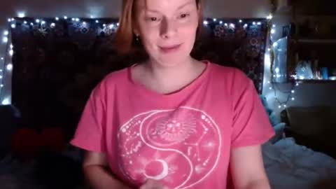 Elis online show from December 2024 06:20:02 PM