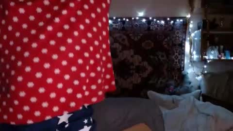 Elis online show from December 2024 02:54:01 PM