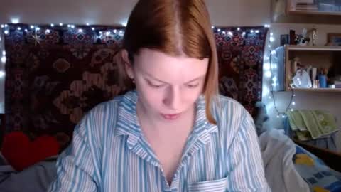 Elis online show from January 2025 11:54:02 AM