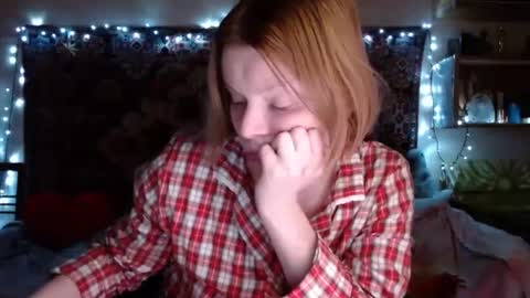 Elis online show from March 2025 06:55:01 PM