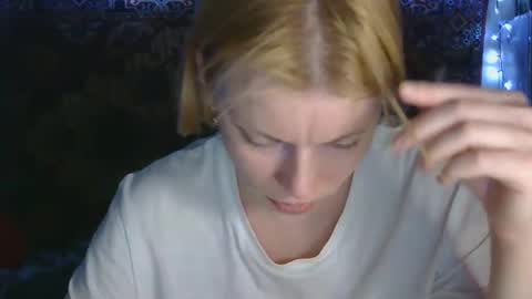 Elis online show from September 2025 05:51:02 PM