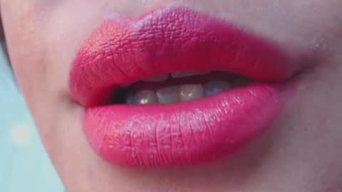 Miss Evoleth online show from December 2024 04:28:01 PM