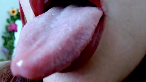 Miss Evoleth online show from March 2025 01:01:01 PM