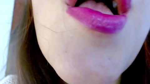 Miss Evoleth online show from September 2025 06:07:01 PM