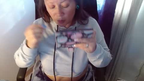 Miss Evoleth online show from June 2026 09:40:01 PM