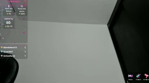 miss_eylens online show from March 2025 06:23:01 AM