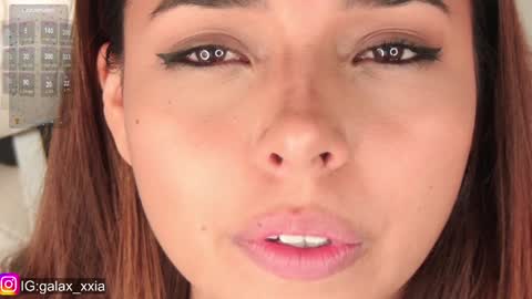  Elisabeth  IG galax xxia       online show from January 2025 10:11:02 AM