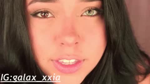  Elisabeth  IG galax xxia       online show from October 2025 08:10:01 PM