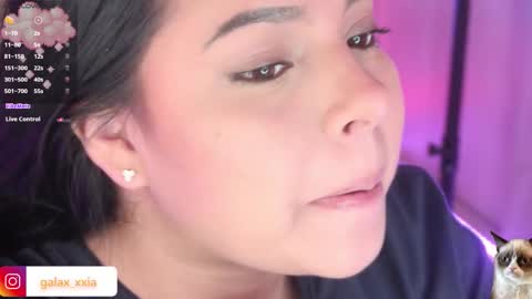  Elisabeth  IG galax xxia       online show from November 2025 09:57:02 PM