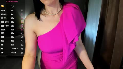 Miss Giulia online show from March 2026 07:36:02 AM