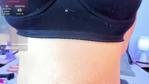 miss_horney online show from October 2025 09:04:01 PM