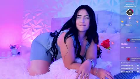 Ivy online show from January 2025 08:54:01 PM