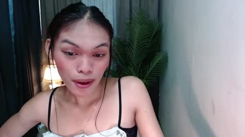 Snapshot of miss_jhes chatting on March 2026 11:22:01 PM Jhes online show from March 2026 11:22:01 PM