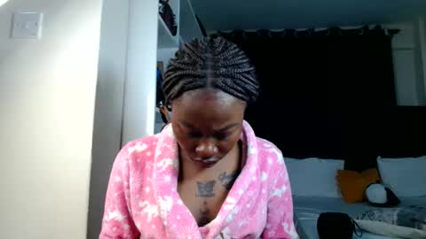 Snapshot of miss_kiarrafit chatting on June 2026 05:41:01 AM Miss Kiarrafit online show from June 2026 05:41:01 AM