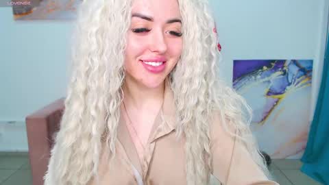 miss_kiten online show from February 2025 05:05:02 AM