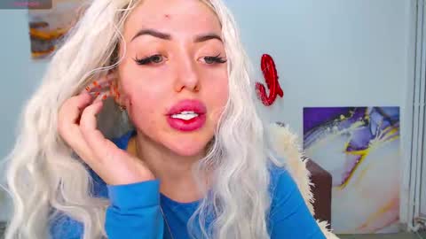 miss_kiten online show from March 2025 06:41:02 PM