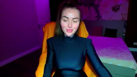 miss_kiten online show from March 2026 09:47:02 PM