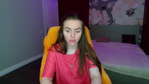 Snapshot of miss_kiten chatting on May 2026 08:16:01 PM miss_kiten online show from May 2026 08:16:01 PM